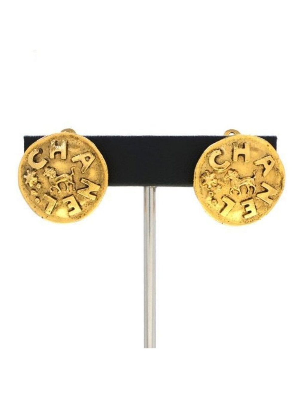 Chanel Ring Gold Earring
